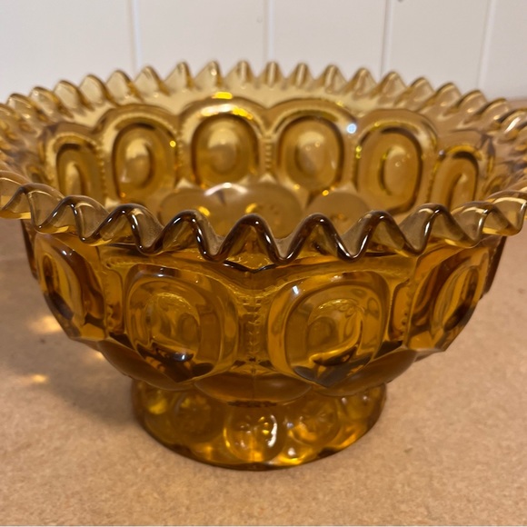 Moon and Star Crimped Bowl - Picture 2 of 6